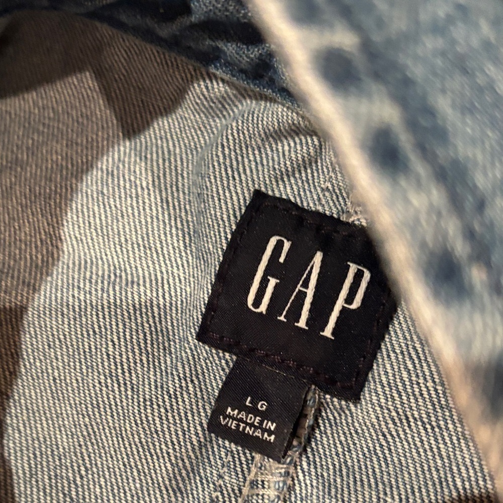 GAP Barrel Denim Shirt in L - Picture 3 of 6